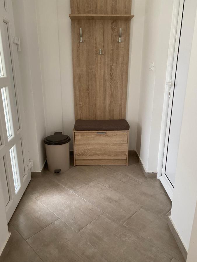 Dajkovic Apartmani Bar Buitenkant foto